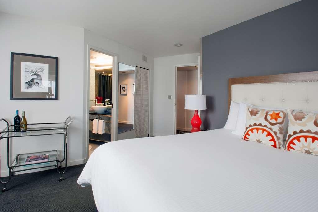 Hotel Murano Tacoma Phòng bức ảnh A guest room at the Hotel Commonwealth
