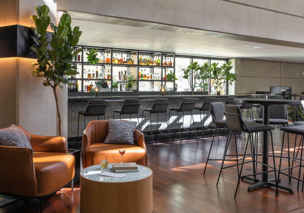 Hotel Murano Tacoma Ngoại thất bức ảnh The bar at the 19th floor