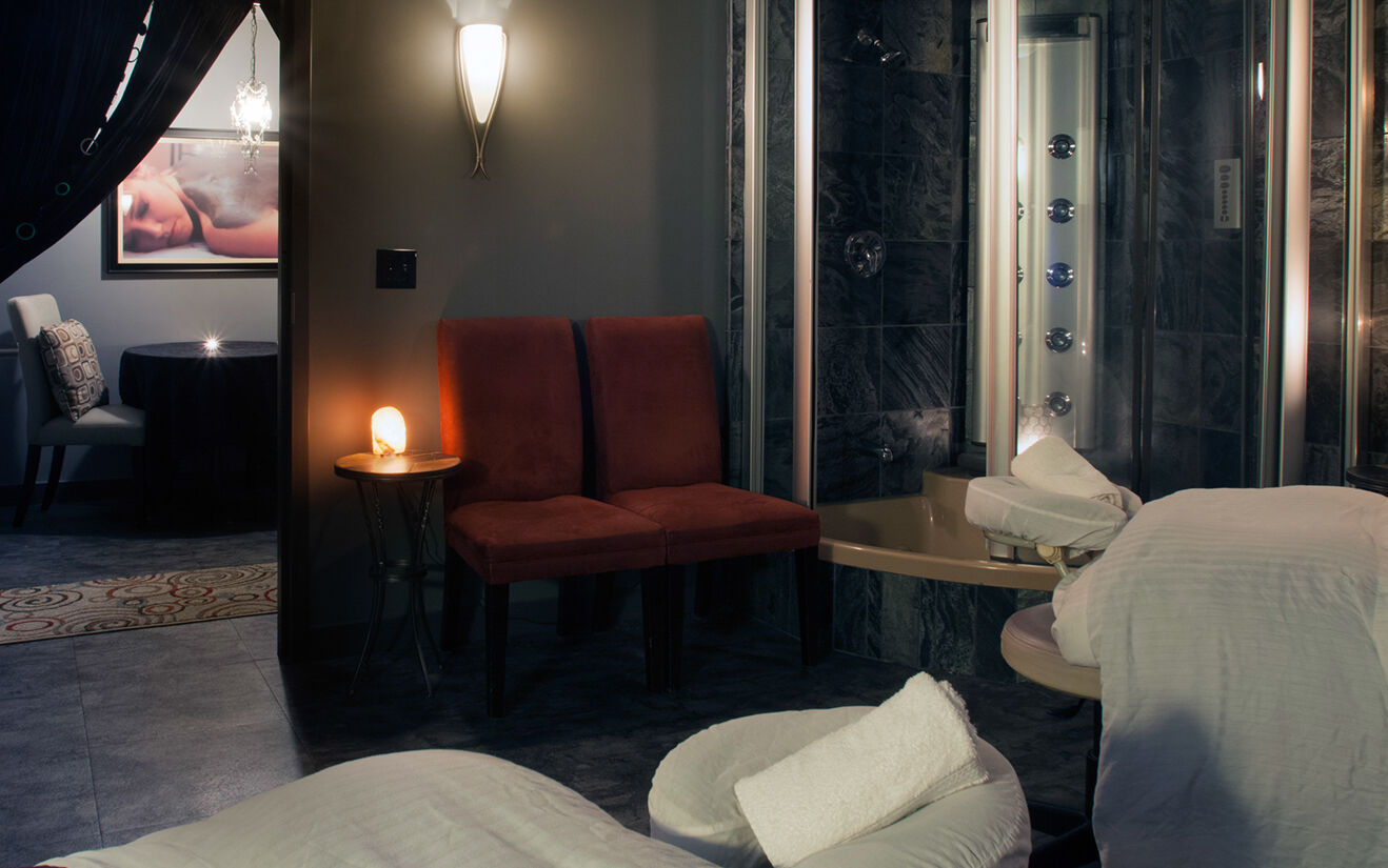 Hotel Murano Tacoma Ngoại thất bức ảnh A spa in a hotel